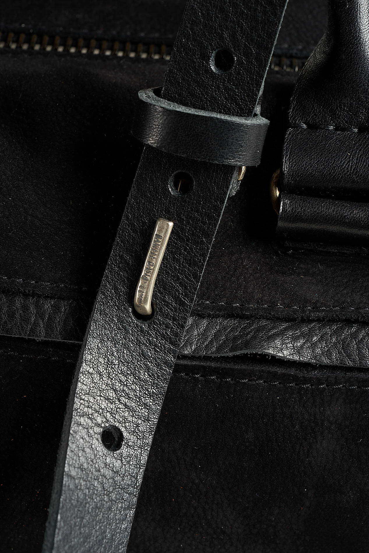 daniele basta leather and silver bags - DETAIL 2